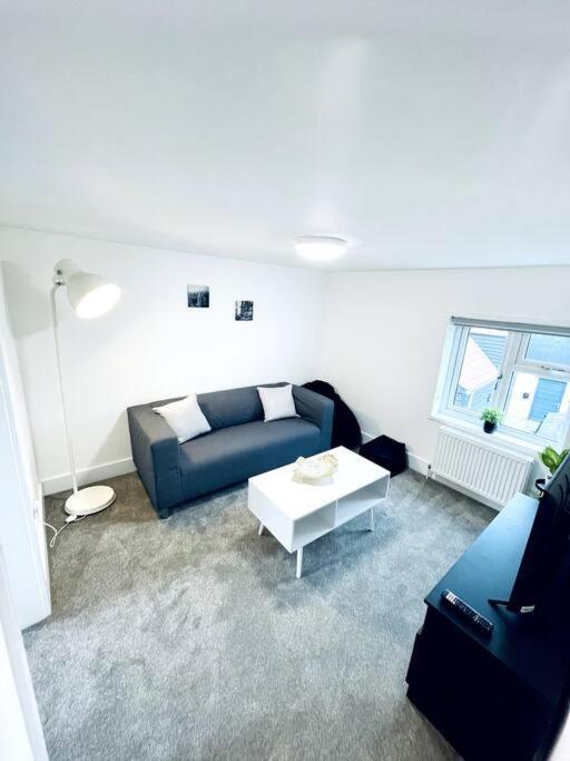 2 Bedroom Modern House In Cambridge City Centre Exterior photo