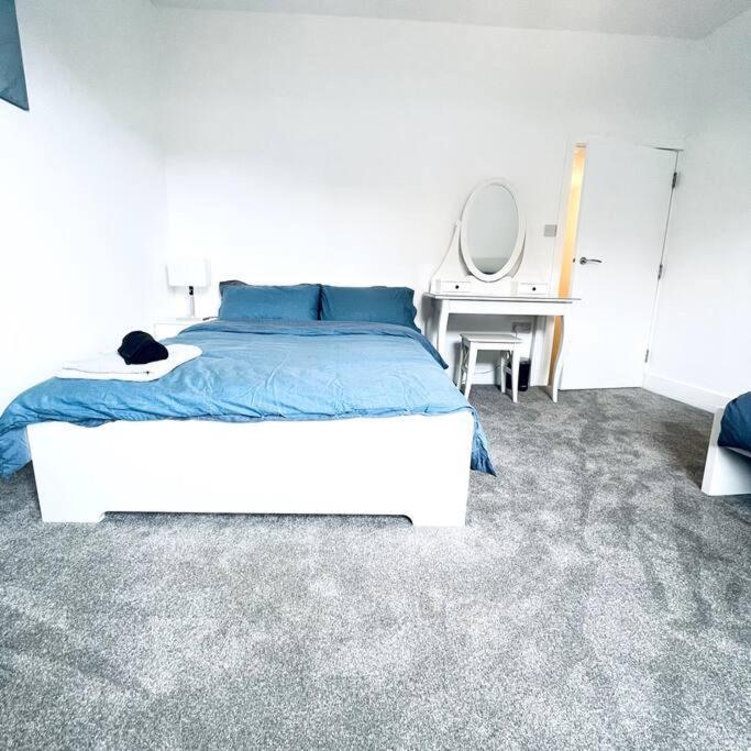 2 Bedroom Modern House In Cambridge City Centre Exterior photo