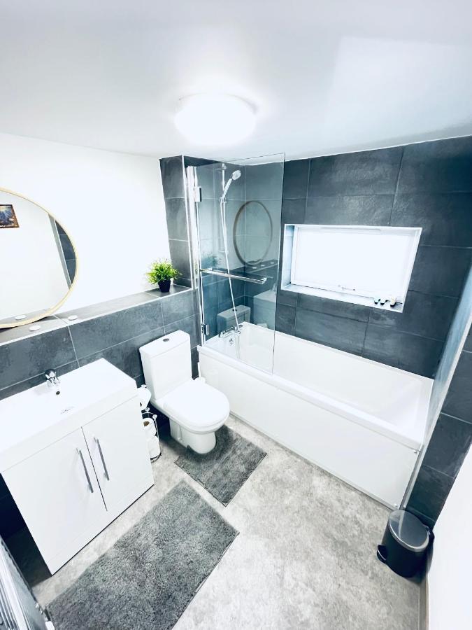 2 Bedroom Modern House In Cambridge City Centre Exterior photo